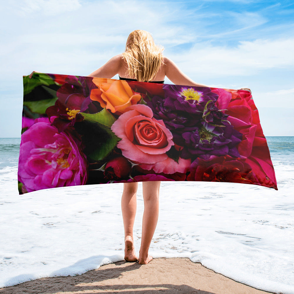 Snooty Fox Art Bath Towel - Roses II