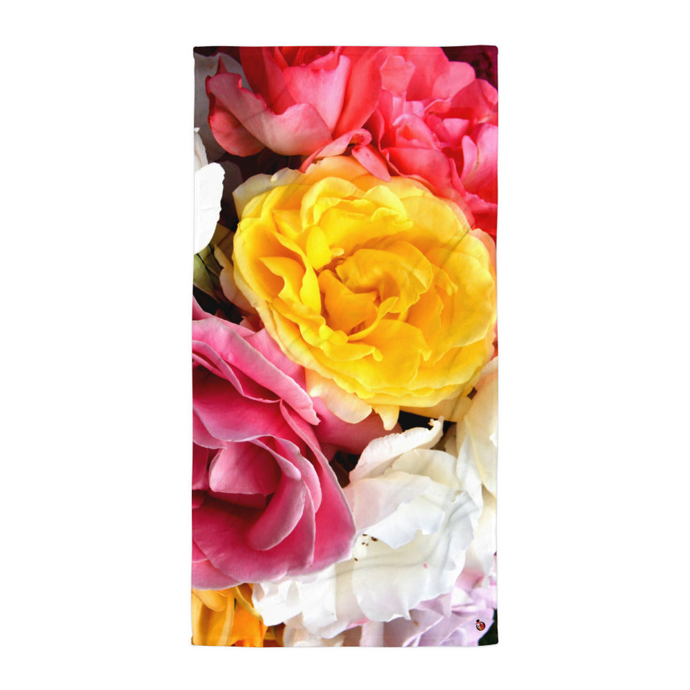 Snooty Fox Art Bath Towel - Roses I